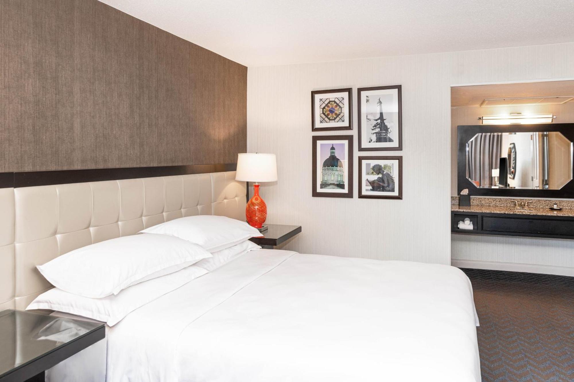 Sheraton Indianapolis City Centre Hotel Ngoại thất bức ảnh